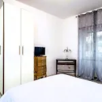 Marconi Flat