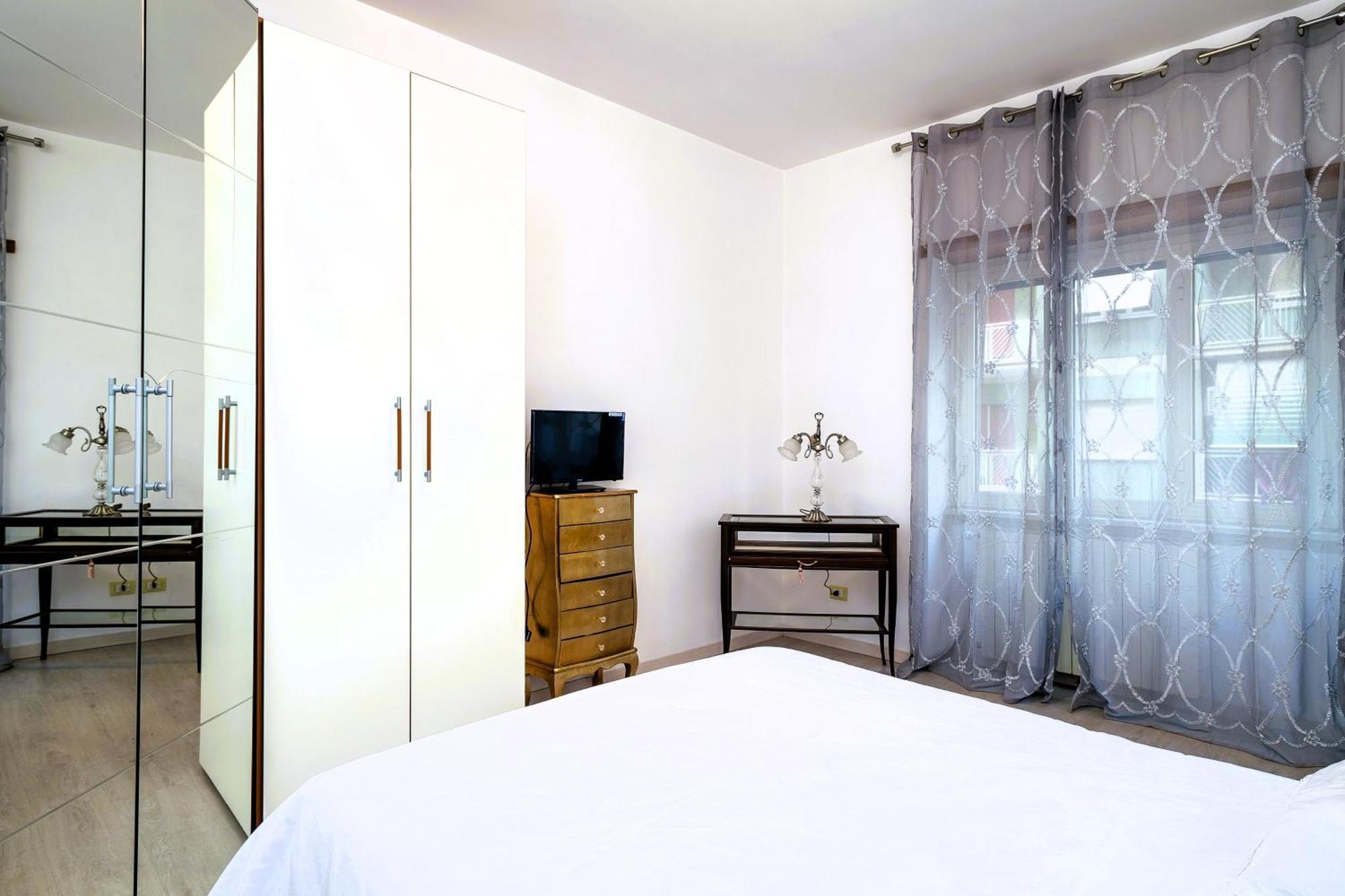 Marconi Flat Rom